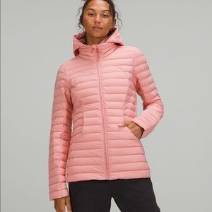 NWT Lululemon Pack It Down Jacket Pink/ size 8